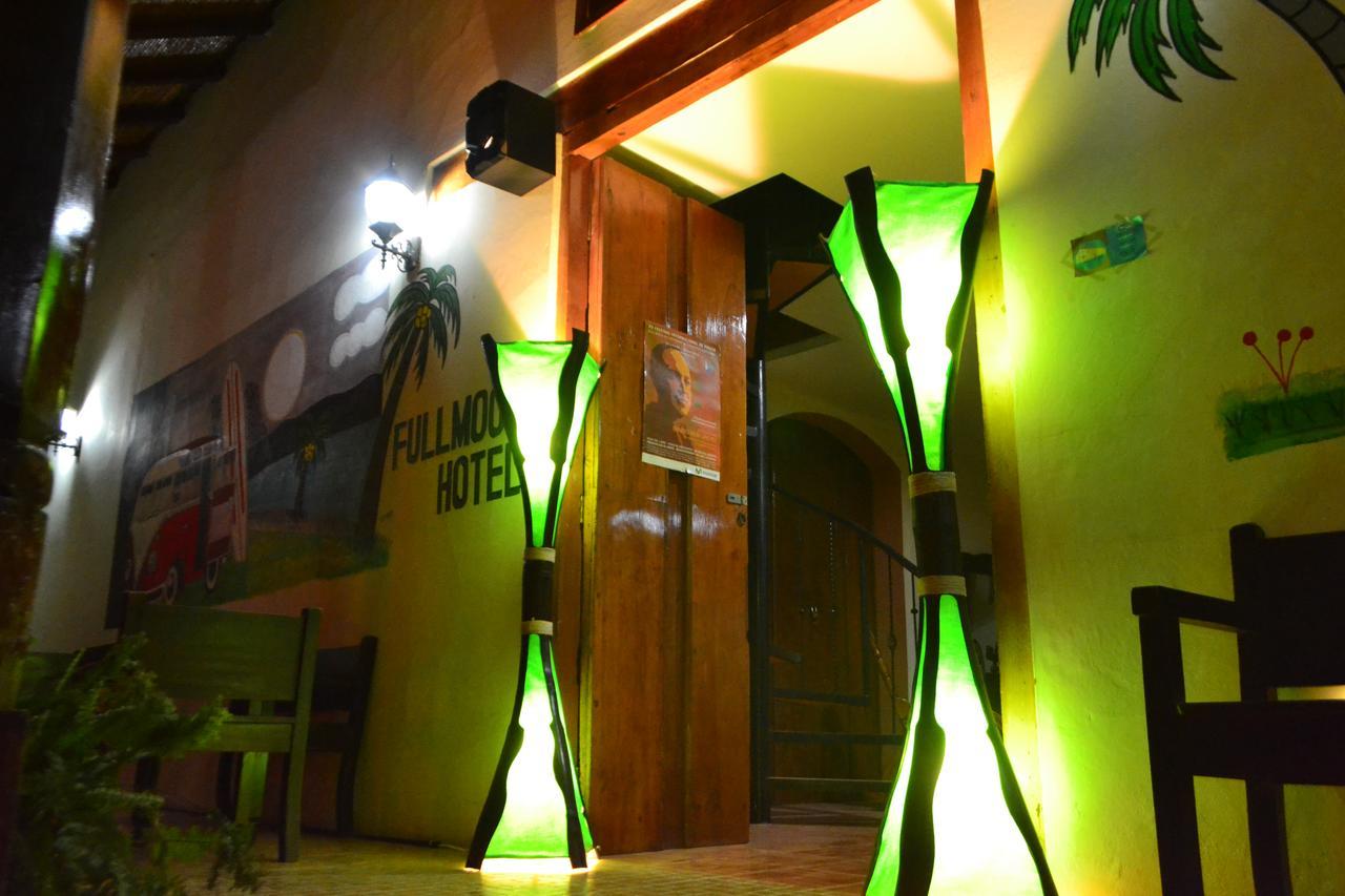Fullmoon Hotel Granada Εξωτερικό φωτογραφία