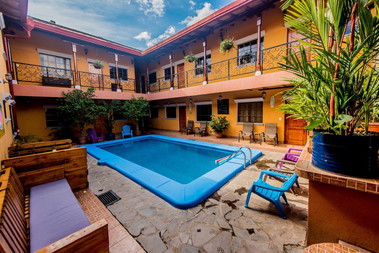 Fullmoon Hotel Granada Εξωτερικό φωτογραφία