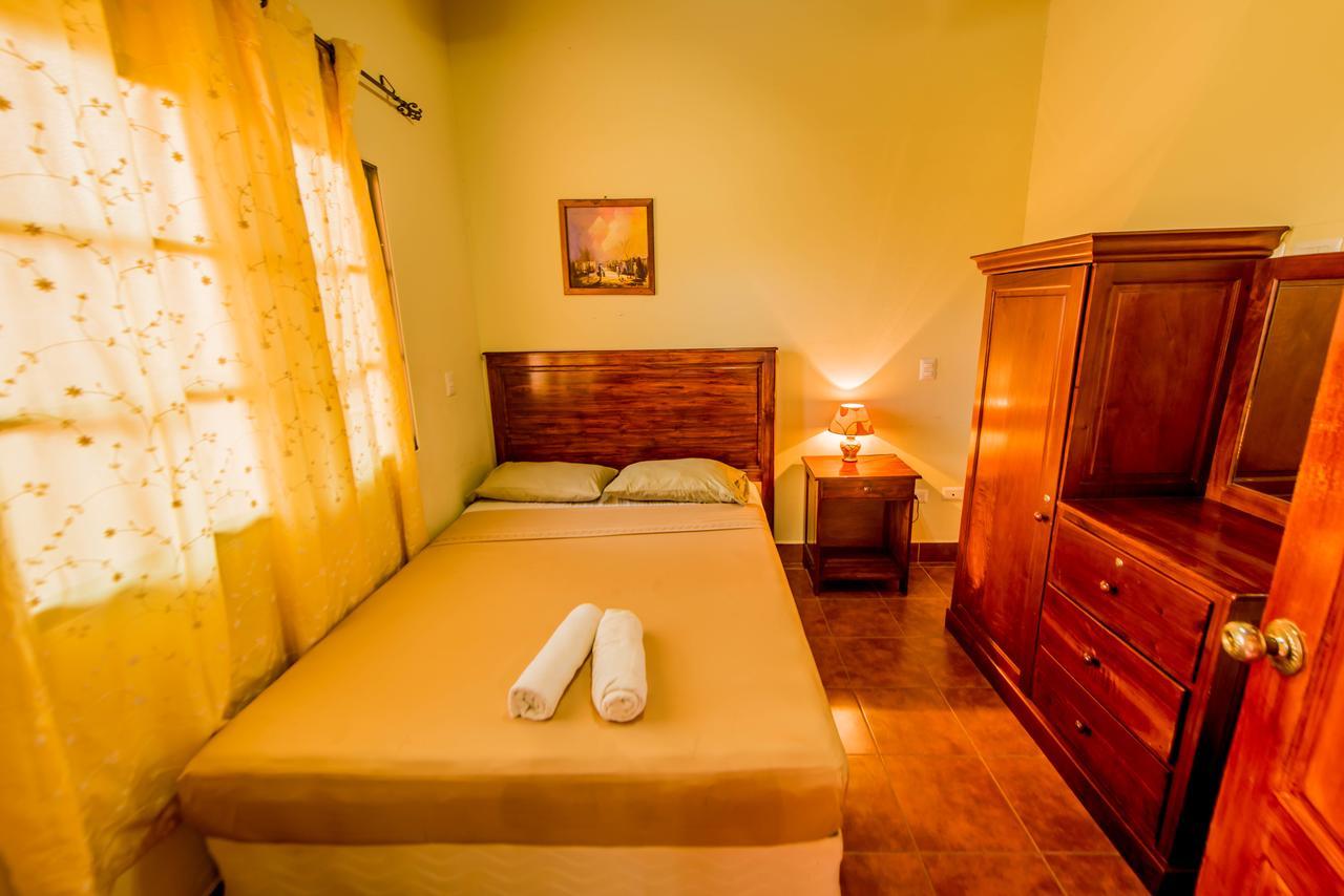 Fullmoon Hotel Granada Δωμάτιο φωτογραφία