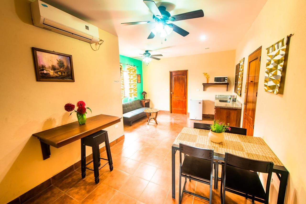 Fullmoon Hotel Granada Δωμάτιο φωτογραφία